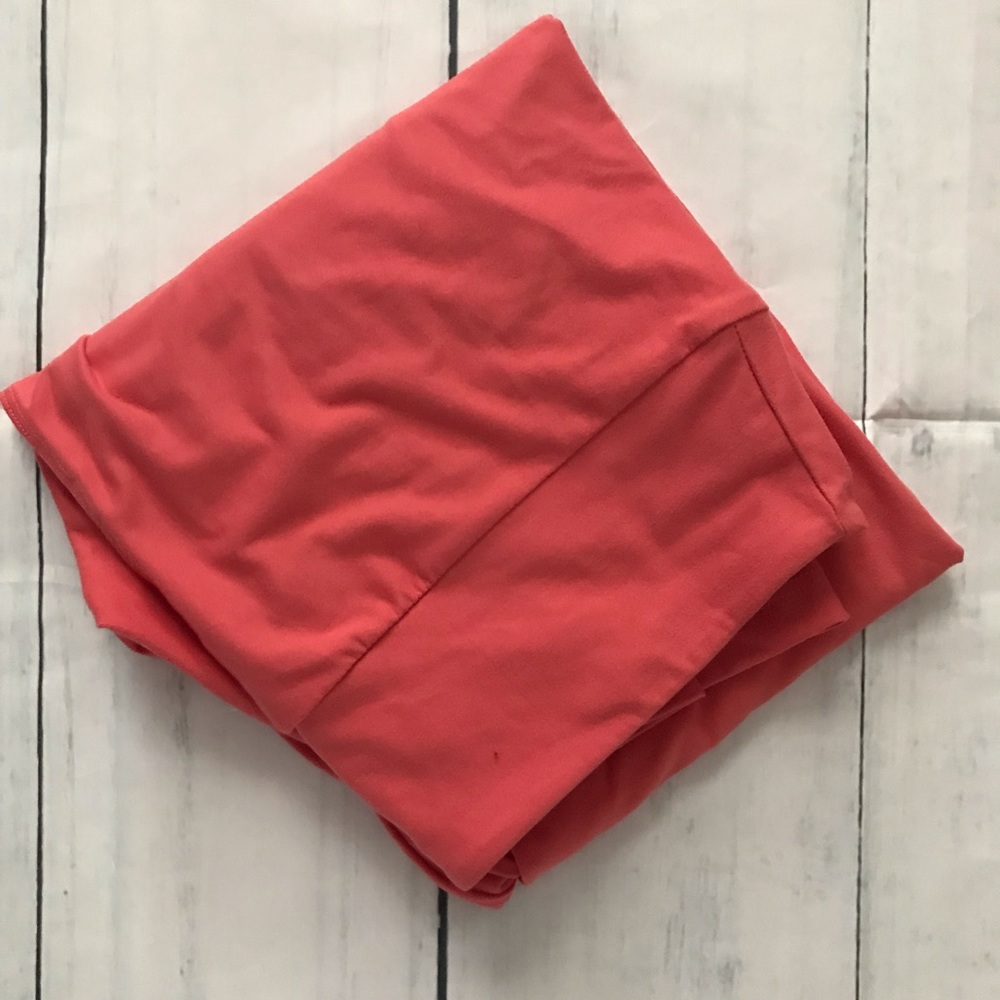 Coral LuLaRoe Leggings TC